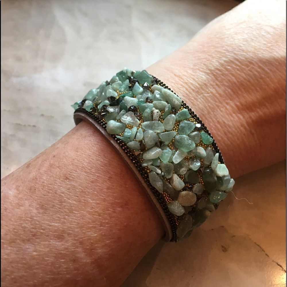 Gorgeous Green Aventurine Stone Bracelet - Picture 4 of 9